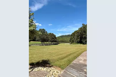 6929 Timber Rock Drive, Lenoir, NC 28645 - Photo 11