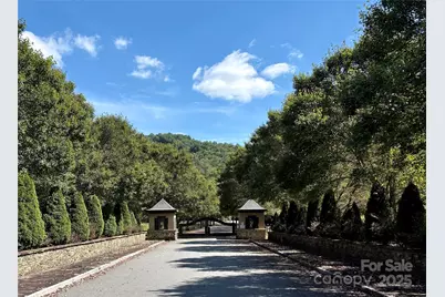 6929 Timber Rock Drive, Lenoir, NC 28645 - Photo 15