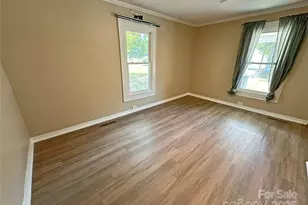 504 Locust St, Kannapolis, NC 28081 - Photo 15