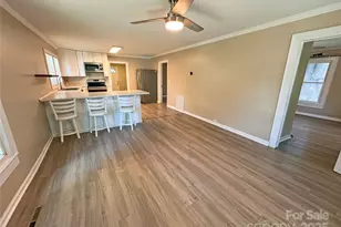 504 Locust St, Kannapolis, NC 28081 - Photo 7