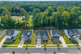 466 Hickory Vw Dr, Rock Hill, SC 29732 - Photo 17