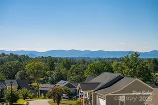 83 Greenwood Fields Dr, Asheville, NC 28804 - Photo 3