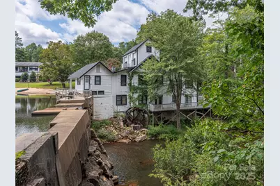 1150 W Blue Ridge Road #103, Flat Rock, NC 28731 - Photo 13