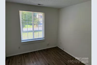 11602 Green Willow Lane, Charlotte, NC 28226 - Photo 9