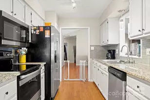 6535 Lantern Ct, Charlotte, NC 28227 - Photo 11