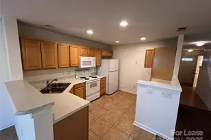 9632 Terrier Way, Charlotte, NC 28269 - Photo 3