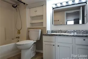 340 Hollis Rd, Charlotte, NC 28209 - Photo 19