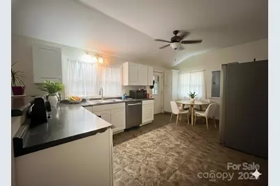 54 Dee Cable Drive, Marion, NC 28752 - Photo 3