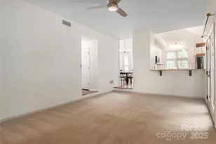 10024 Avon Farm Ln, Charlotte, NC 28269 - Photo 11