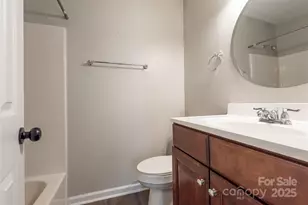 10024 Avon Farm Ln, Charlotte, NC 28269 - Photo 19