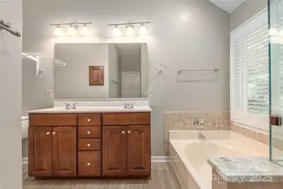 10024 Avon Farm Lane, Charlotte, NC 28269 - Photo 15