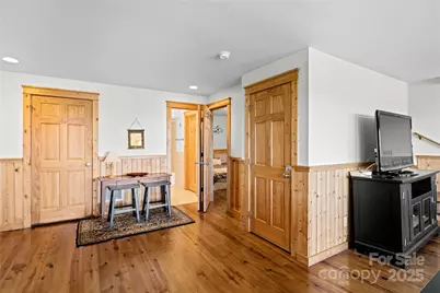 201 Scenic Wolf Drive, Mars Hill, NC 28754 - Photo 15