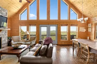 201 Scenic Wolf Dr, Mars Hill, NC 28754 - Photo 3