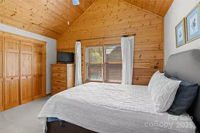 201 Scenic Wolf Drive, Mars Hill, NC 28754 - Photo 21