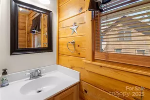 201 Scenic Wolf Dr, Mars Hill, NC 28754 - Photo 23