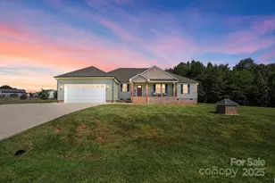 3482 Storybrook Ln, Sherrills Ford, NC 28673 - Photo 1