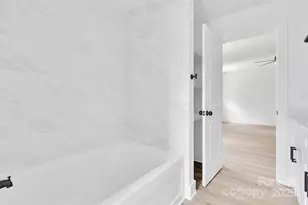 3545 Lake Rd, Charlotte, NC 28269 - Photo 19