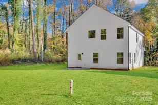 3549 Lake Rd, Charlotte, NC 28269 - Photo 33