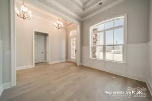 402 Turtleback Rdg, Matthews, NC 28104 - Photo 5