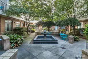 525 E 6th St, Charlotte, NC 28202 - Photo 19