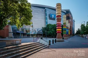 525 E 6th St, Charlotte, NC 28202 - Photo 29