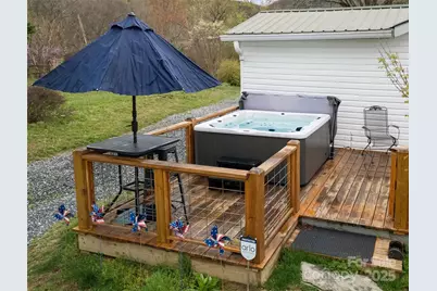 626 Fairview Loop, Hot Springs, NC 28743 - Photo 9