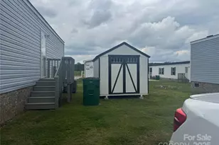 848 Lookout Dr, Spartanburg, SC 29306 - Photo 23