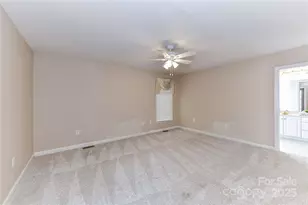 410 W Elm St, Wingate, NC 28174 - Photo 23
