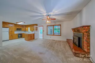 31 Jupiter Rd, Weaverville, NC 28787 - Photo 7