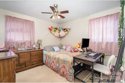 5609 Grace Chapel Road, Hickory, NC 28601 - Photo 17