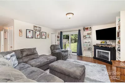 5609 Grace Chapel Road, Hickory, NC 28601 - Photo 7