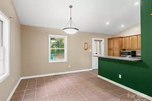 515 Pond Rd, Asheville, NC 28806 - Photo 11