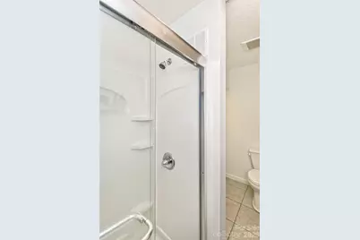 2431 W Cumming Woods Lane, Hendersonville, NC 28739 - Photo 39