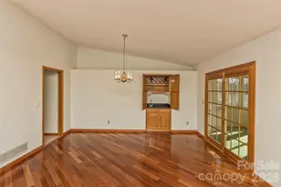 2431 W Cumming Woods Ln, Hendersonville, NC 28739 - Photo 15