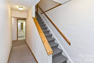 2431 W Cumming Woods Lane, Hendersonville, NC 28739 - Photo 35