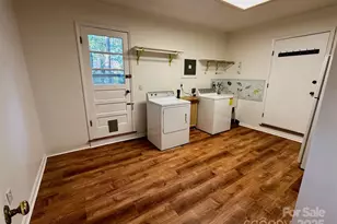 3238 Debbie Dr, Hendersonville, NC 28791 - Photo 21