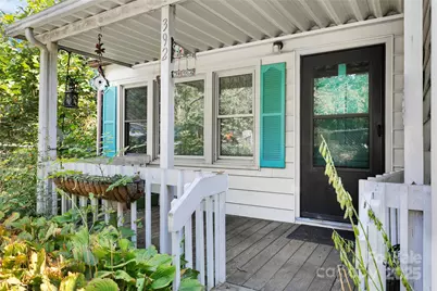 392 Old Hendersonville Highway, Brevard, NC 28712 - Photo 7