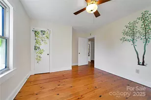 392 Old Hendersonville Hwy, Brevard, NC 28712 - Photo 19