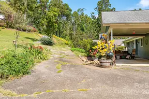 1174 Apple Ln, Spruce Pine, NC 28777 - Photo 31