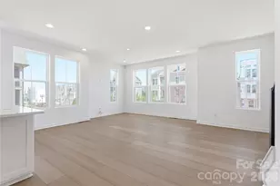 7029 Westrow Ave, Charlotte, NC 28278 - Photo 3