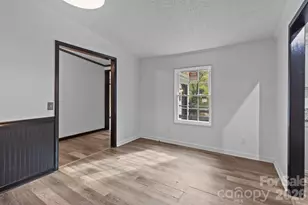 4642 McClure Rd, Charlotte, NC 28216 - Photo 45