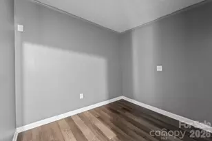 4642 McClure Rd, Charlotte, NC 28216 - Photo 43