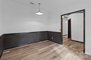 4642 McClure Rd, Charlotte, NC 28216 - Photo 43