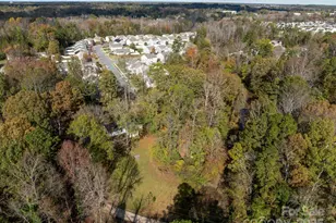 4642 McClure Rd, Charlotte, NC 28216 - Photo 11