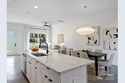 2107 W Trade Street, Charlotte, NC 28216 - Photo 11