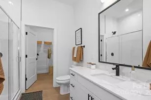 1711 Commonwealth Ave, Charlotte, NC 28205 - Photo 23