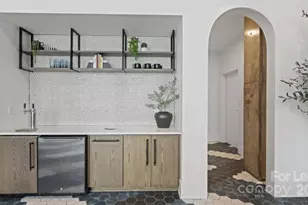 1711 Commonwealth Ave, Charlotte, NC 28205 - Photo 15