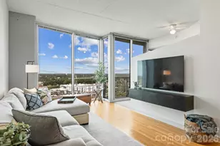 210 N Church St, Charlotte, NC 28202 - Photo 7