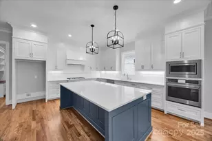 202 Chestnut Pond Ln, Simpsonville, SC 29681 - Photo 9