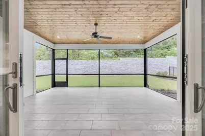 202 Chestnut Pond Lane, Simpsonville, SC 29681 - Photo 13